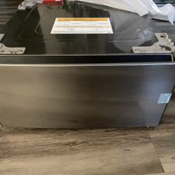 LG 27 in. Laundry Pedestal in Gray Graphite Steel with Drawer