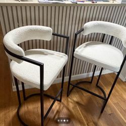 Counter high chairs