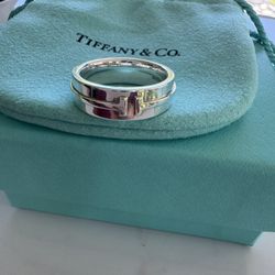 Tiffany & Co. T Ring 