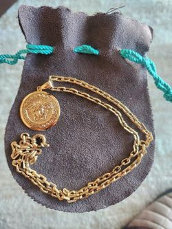 18kt Gold Plated necklace 