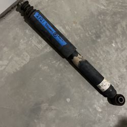 2021 Forerunner, Right Shock Rear