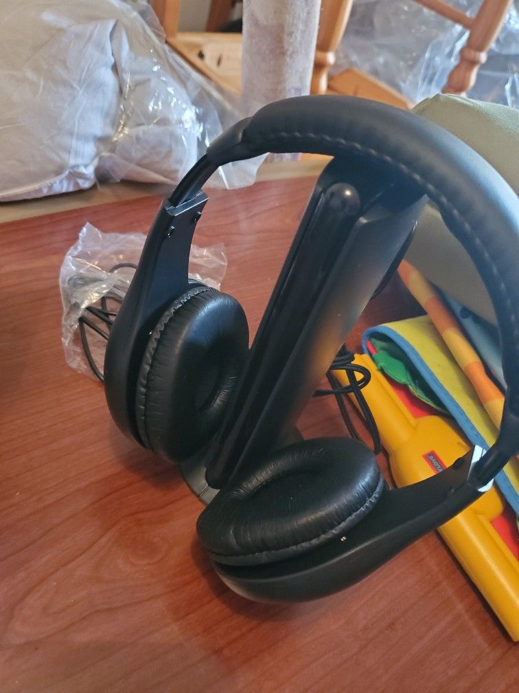 Wireless Headphones 