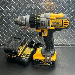 Dewalt DCD985 20v Cordless 1/2” Hammerdrill Kit