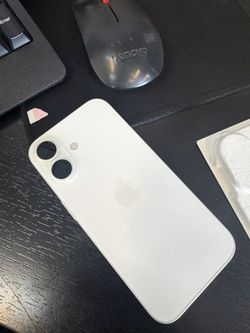 iPhone 16 UNLOCKED