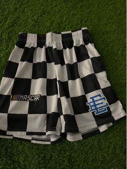 Ee  shorts nascar