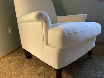 Chair Needs Re Uppulstry 