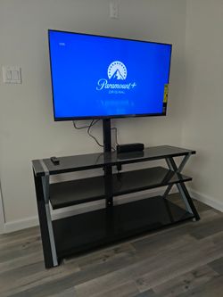 Sony Bravia 43 inch TV new with stand console