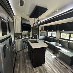 2022 Highland Ridge RV-Bunk home! 
