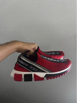 Dolce & Gabbana (Size 6M , Size 8W READ DESCRIPTION)