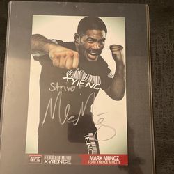 UFC Fighter Mark Munoz Autograph