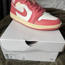 Jordan  1 Mid