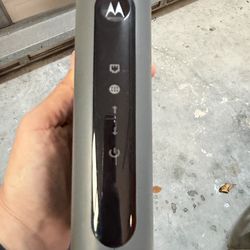Motorola MB7220 Cable Modem - DOCSIS 3.0 - Save on Rental Fees!