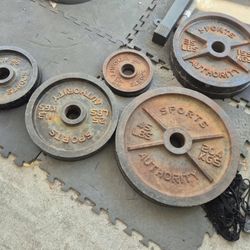 Old cast iron plate 240lb weight set