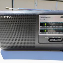 Sony FM/AM 2 Band Radio ICF-38
