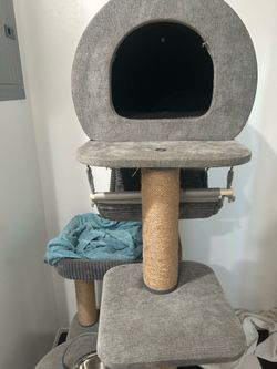 Cat tree house