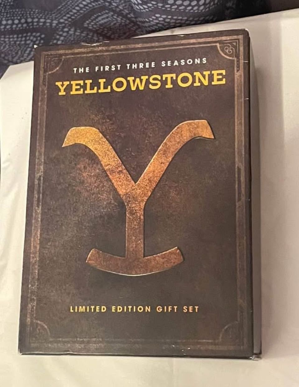 Yellowstone Dvd Box Set Seasons 1-3
