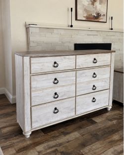 Ashley Willowton 6-Drawer Dresser – Whitewash Farmhouse – Delivery Available