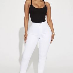 $10 Fashion Nova White Jeans