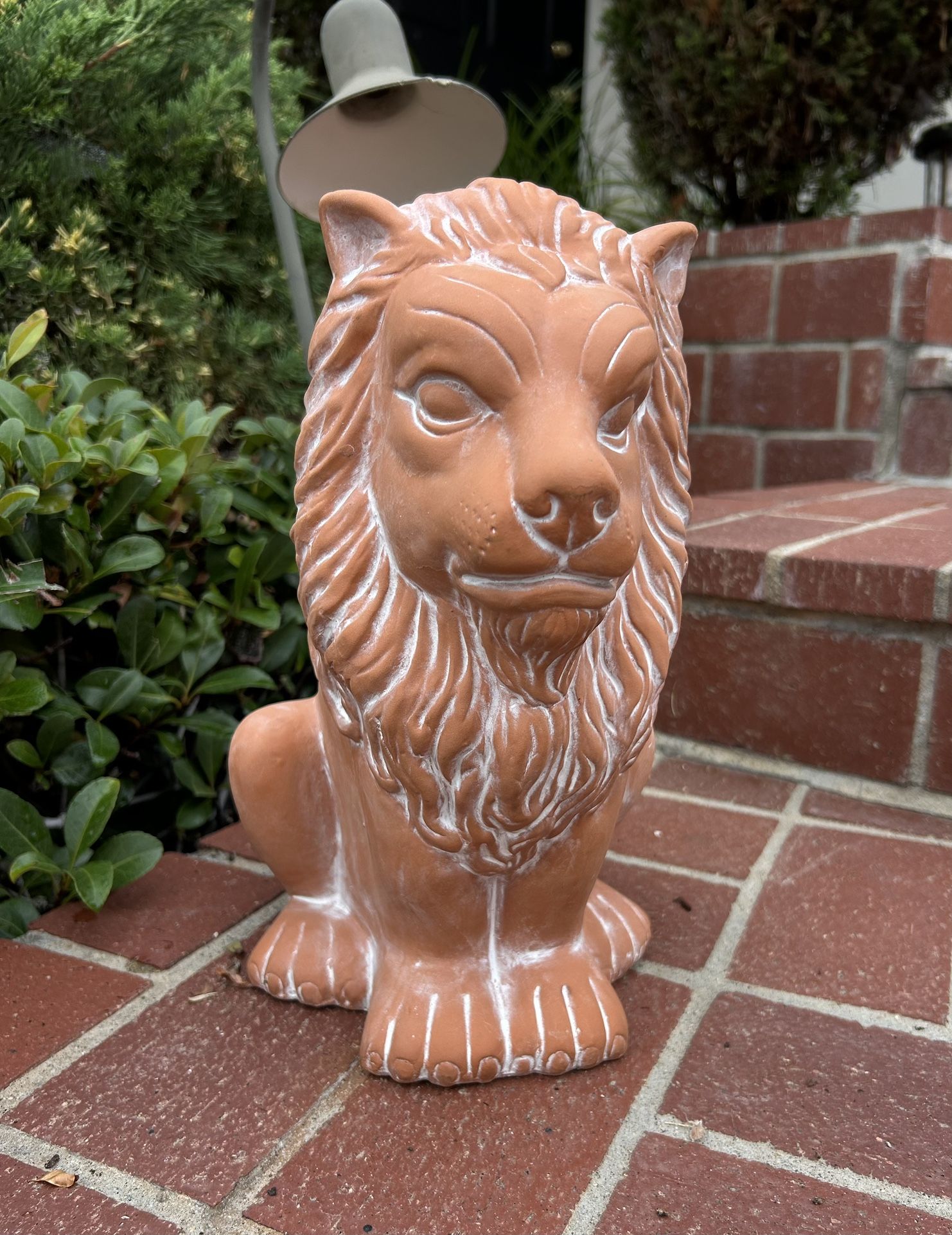 Vintage Lion Terracotta Sculpture Statue Garden Pottery Centerpiece Decor