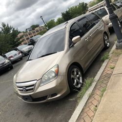 2005 Honda Odyssey