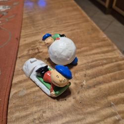 Peanuts Holiday Toy Charlie Brown on Sleigh 2005 Carls Jr