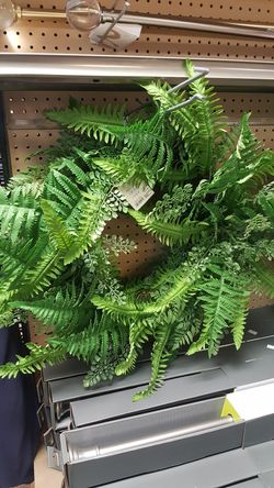 24in wreath brand new 12ea