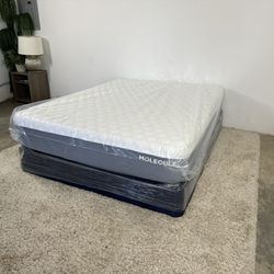 Queen Molecule 2 Mattress (Delivery Is Available)