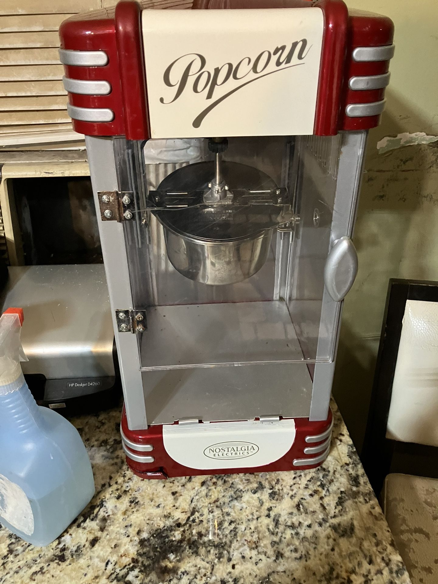 Popcorn machine