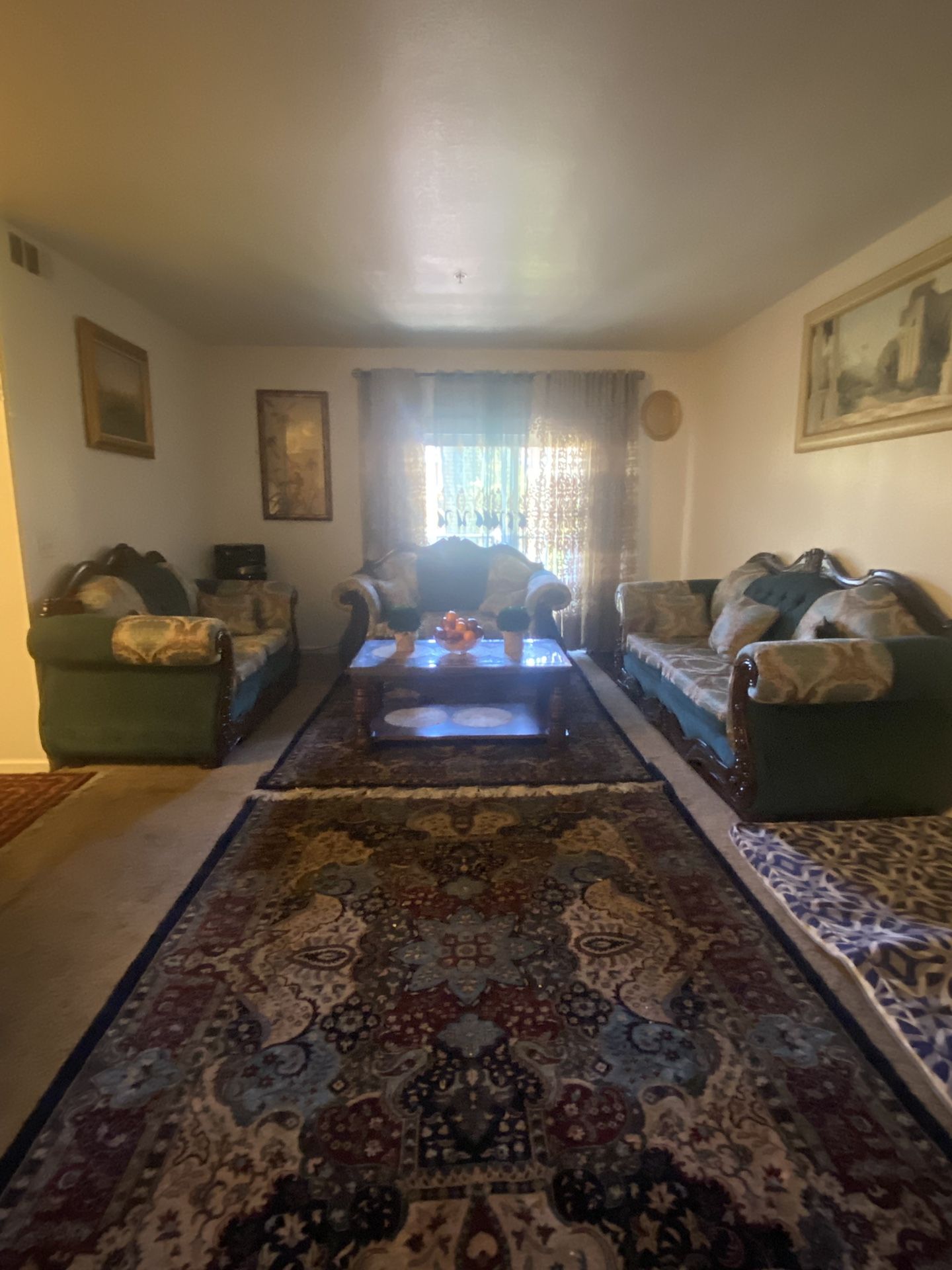 3 Couches One Big Couch And Two Small And Table