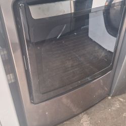 Used Ge Gas Dryer 27"inch Whit Warranty 