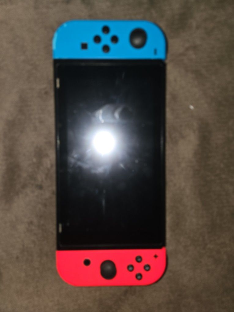 Nintendo Switch And Zen Pro Controller