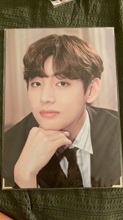 BTS V PTD PREMIUM PHOTO