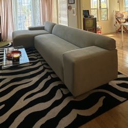 LIKE NEW gorgeous custom euro sectional 