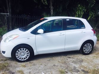 2010 Toyota Yaris