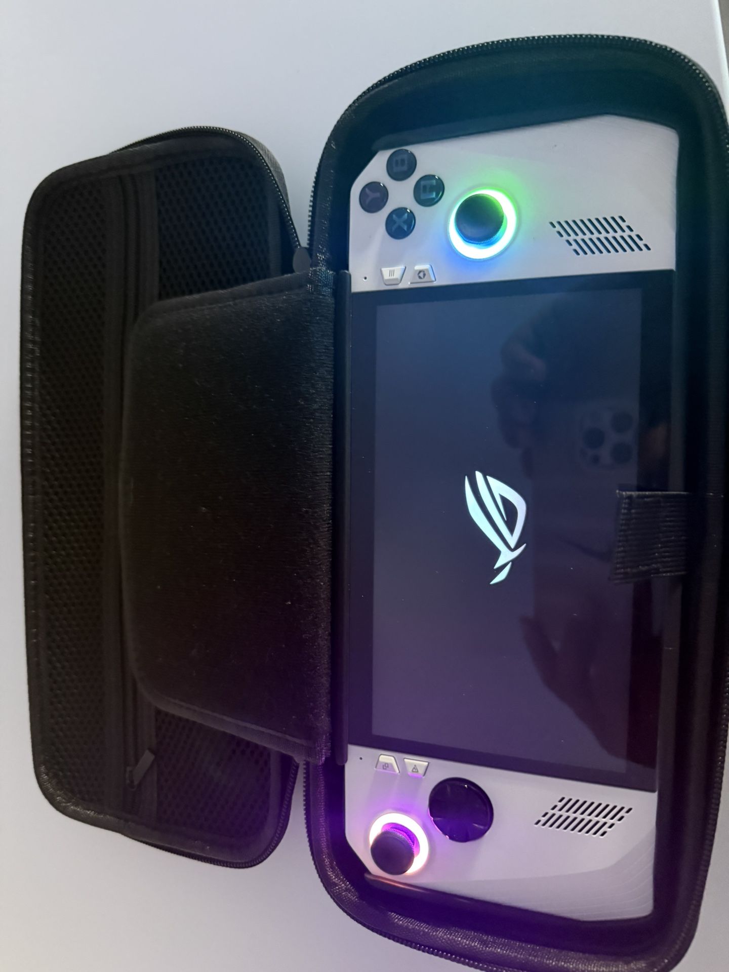 ROG Amd ryzen z1 extreme price negotiable