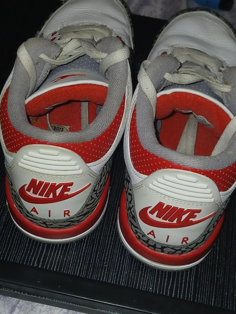 Jordan Retro 3