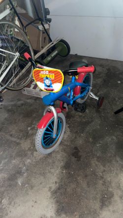 Bicycle for little kids with training wheels