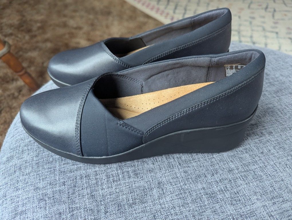 Clarks Navy Blue Wedges Size 8w