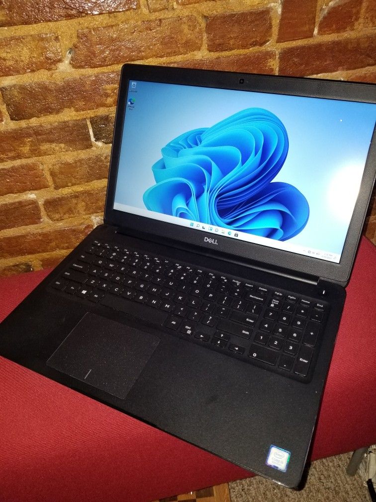 15 INCH DELL LAPTOP WITH WINDOWS 11 30DAY WARRANTY
