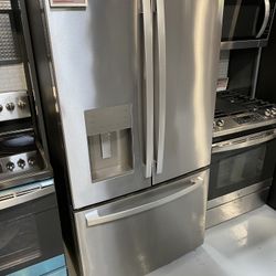 GE Stainless Steel ENERGYSTAR 25.7 Cu. Ft. French Door Refrigerator 