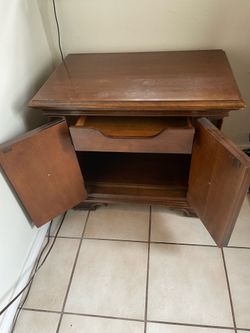 Table Stand