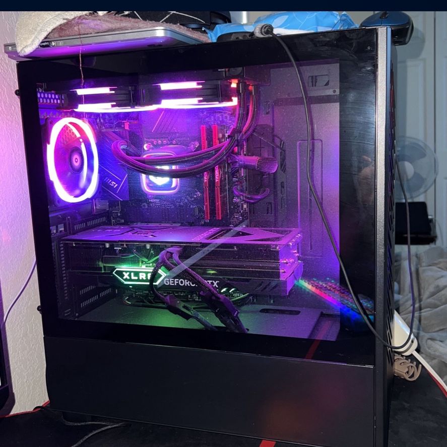 Intel Core i9 13th Gen  And RTX 4080 Gaming Computer