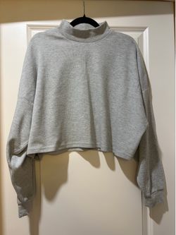Women’s cropped turtleneck sweater