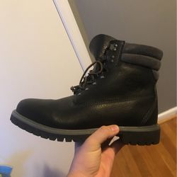 Timberland (Size 10.5 US) - NON-NEGOTIABLE