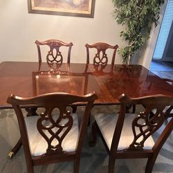 Dining Room Table With Chairs