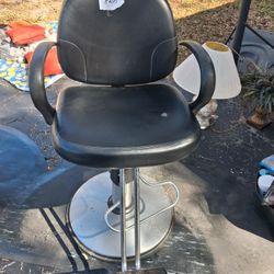 Barber/salon Chairs