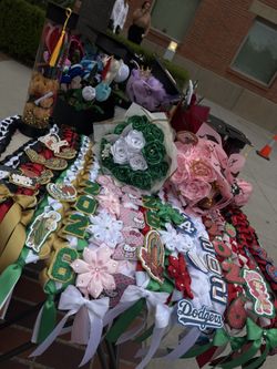 Graduation Lei And Gifts