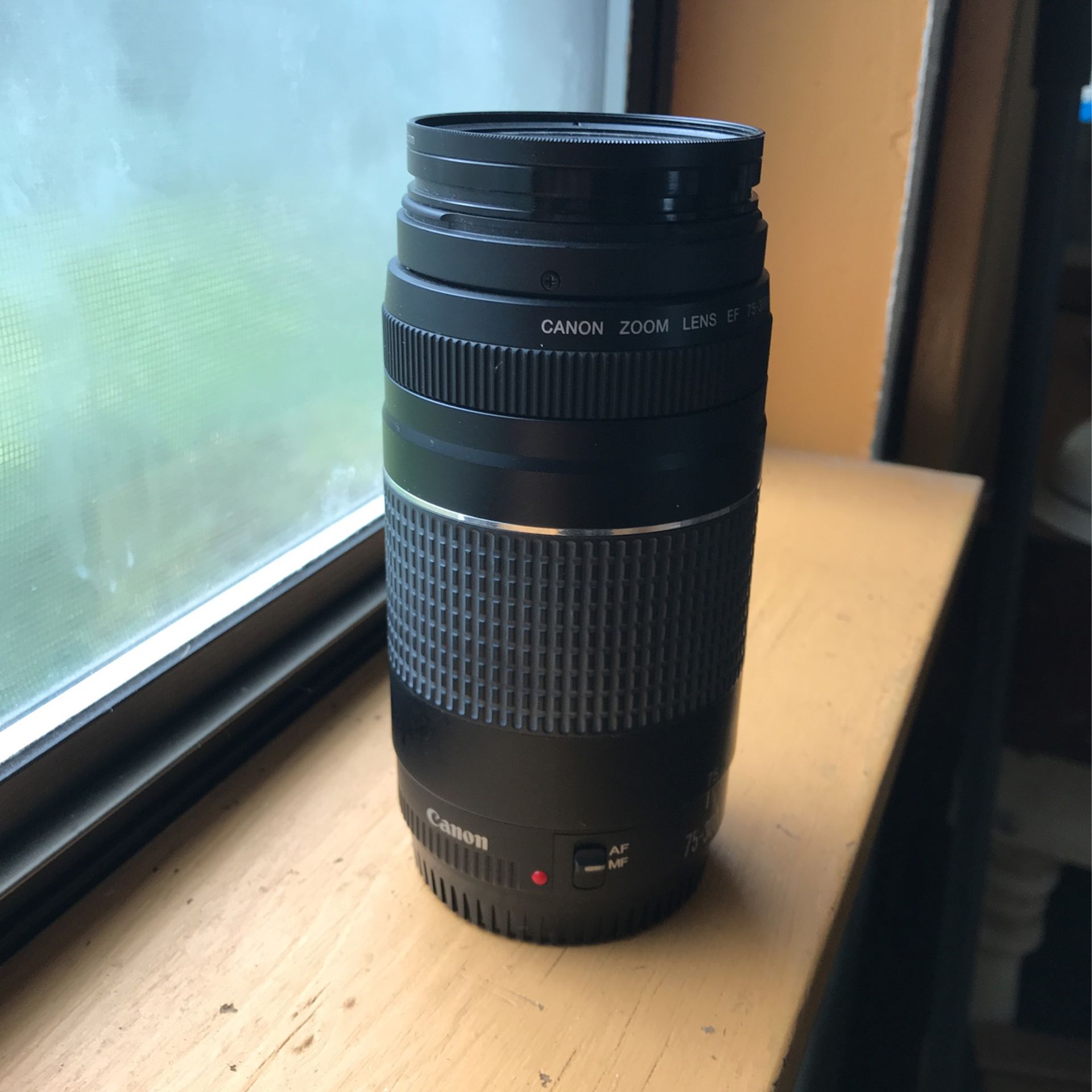 Canon Zoom Lens and Battery Pack