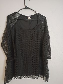 Cocomo woman black top- Size 1X- Pickup only