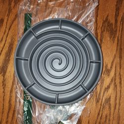 Silicone Slow Feed Dog Bowl - Lickable, Non-Slip,